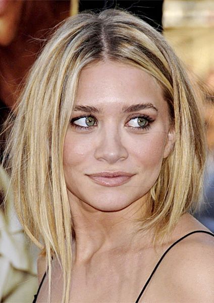 Ashley Olsen's Trendy Asymmetrical Bob That's Flattering On All Face Shape