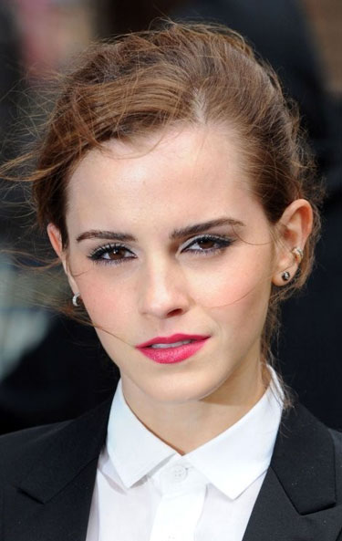 Emma Watson’s Posh Texturized Messy Updo