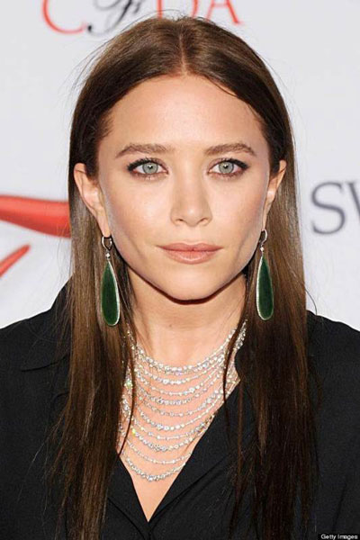 Mary-Kate Olsen’s Simple Sleek Center Part Long Hairstyle