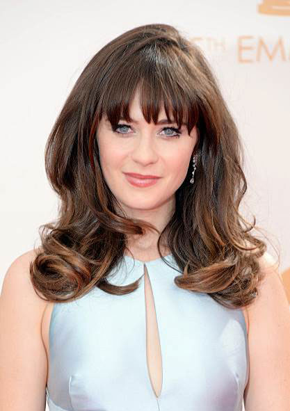 Zooey Deschanel’s Cute Curly Hairstyle with Bangs at the 2013 Primetime Emmy Awards