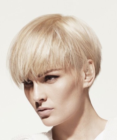 Platinum Blonde Straight Hair In Crop Hairstyle With Long Bangs