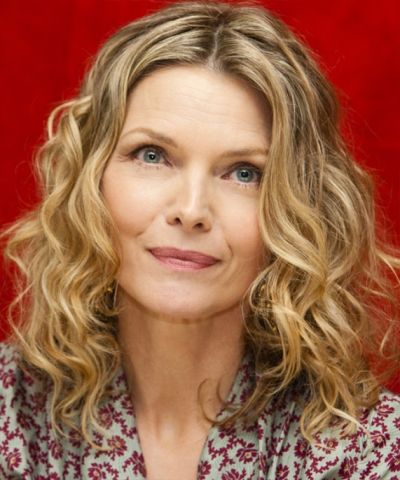 Michelle Pfeiffer's Medium-Length Curly Blonde Hair In Mature Hairstyle