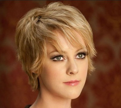 Pretty Short Blonde Straight Hair In Trendy Cropped Hairstyle