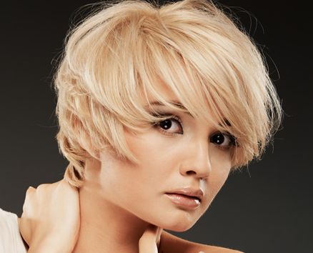 Short Straight Blonde Hair In Sexy Cropped Hairstyle For Fall